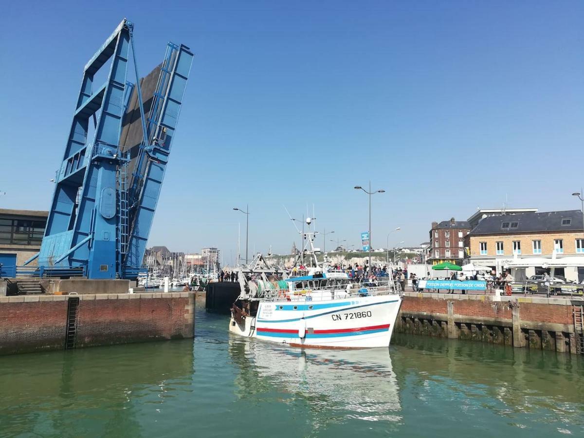 Bienvenue Sous Les Toits De Dieppe *** Hypercentre Esterno foto